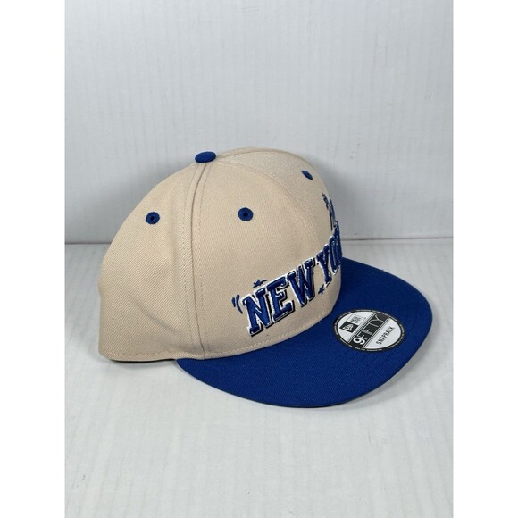 New Era New York Knicks Team Art 9FIFTY Hat Cap Adjustable Snapback NBA NWT - Picture 2 of 5